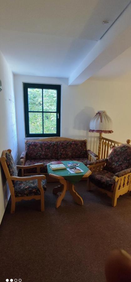 Hotel Stadt اوبلرنهاو المظهر الخارجي الصورة