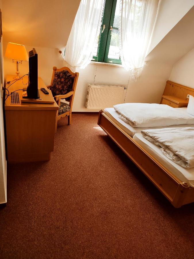 Hotel Stadt اوبلرنهاو المظهر الخارجي الصورة